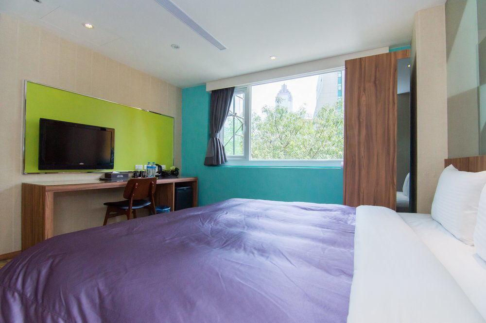 Ximen Hotel