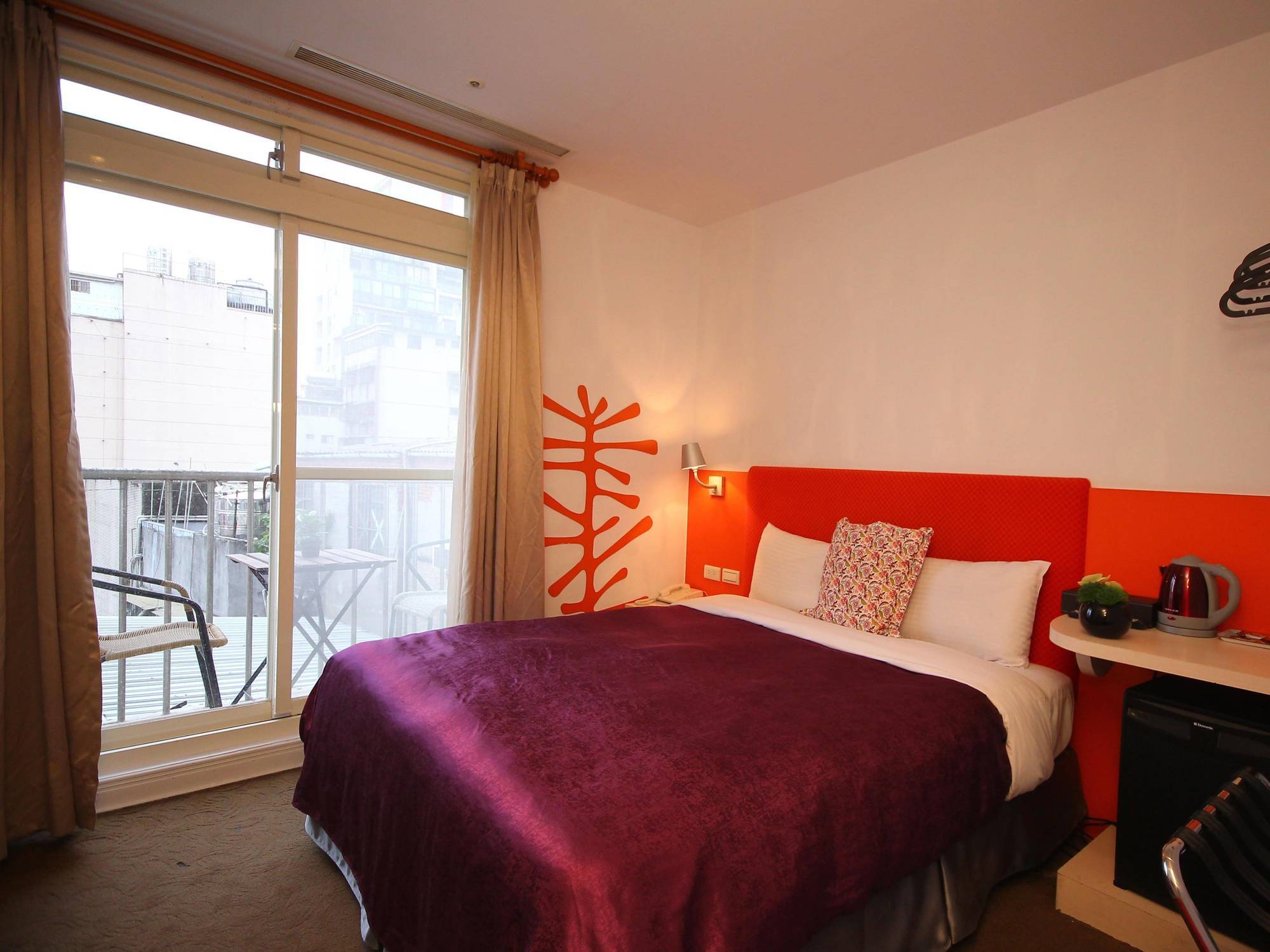 Ximen Hotel